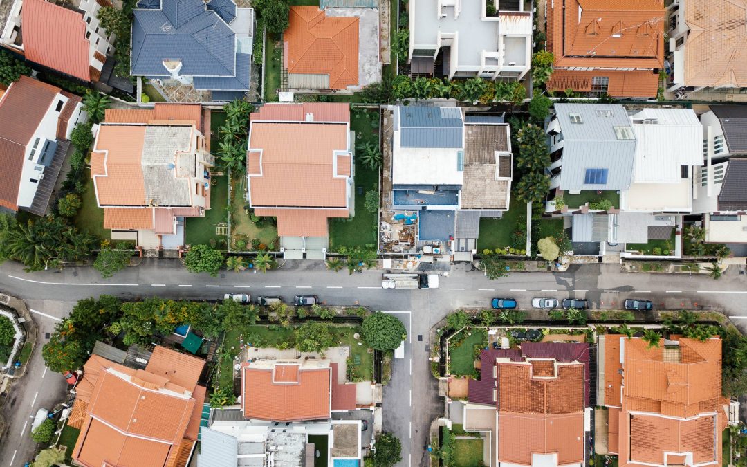 Property Boom, or Doom and Gloom? Understand property bubbles and crashes so you can stop being freaked out by the media